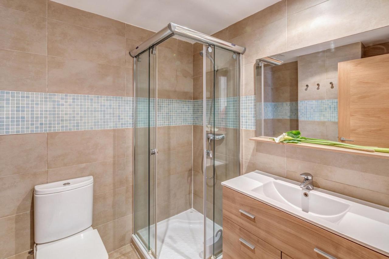 Lägenhet Apartamento Buganvilia Sea